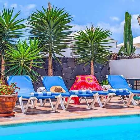 Emilia * Πλάγια Μπλάνκα